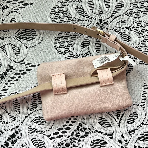 Steve Madden - Picture 4 of 5